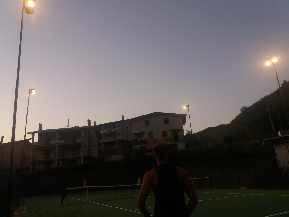 Illuminazione Campo da Tennis